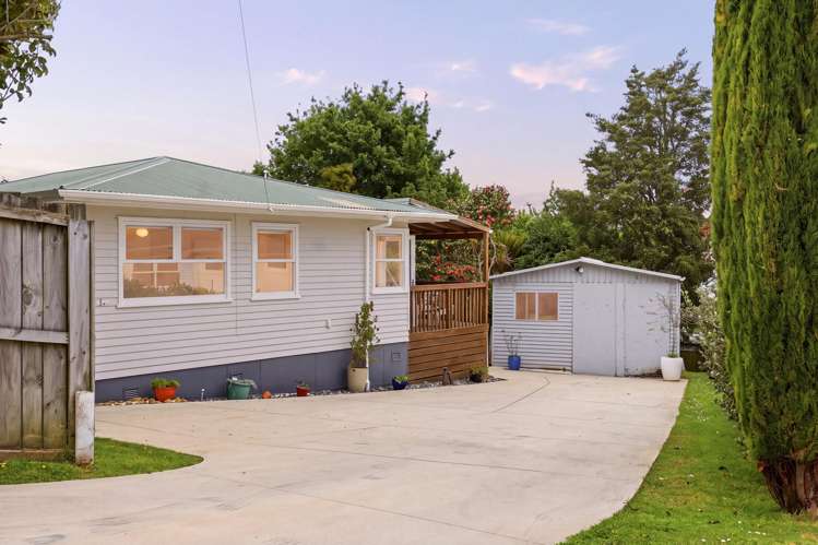 34 Fairclough Road Beach Haven_19