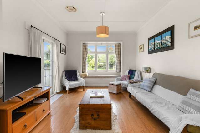 1427 Pakowhai Road Tomoana_1