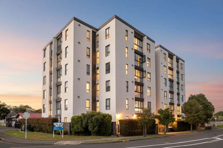504/82 Jellicoe Road Panmure_8
