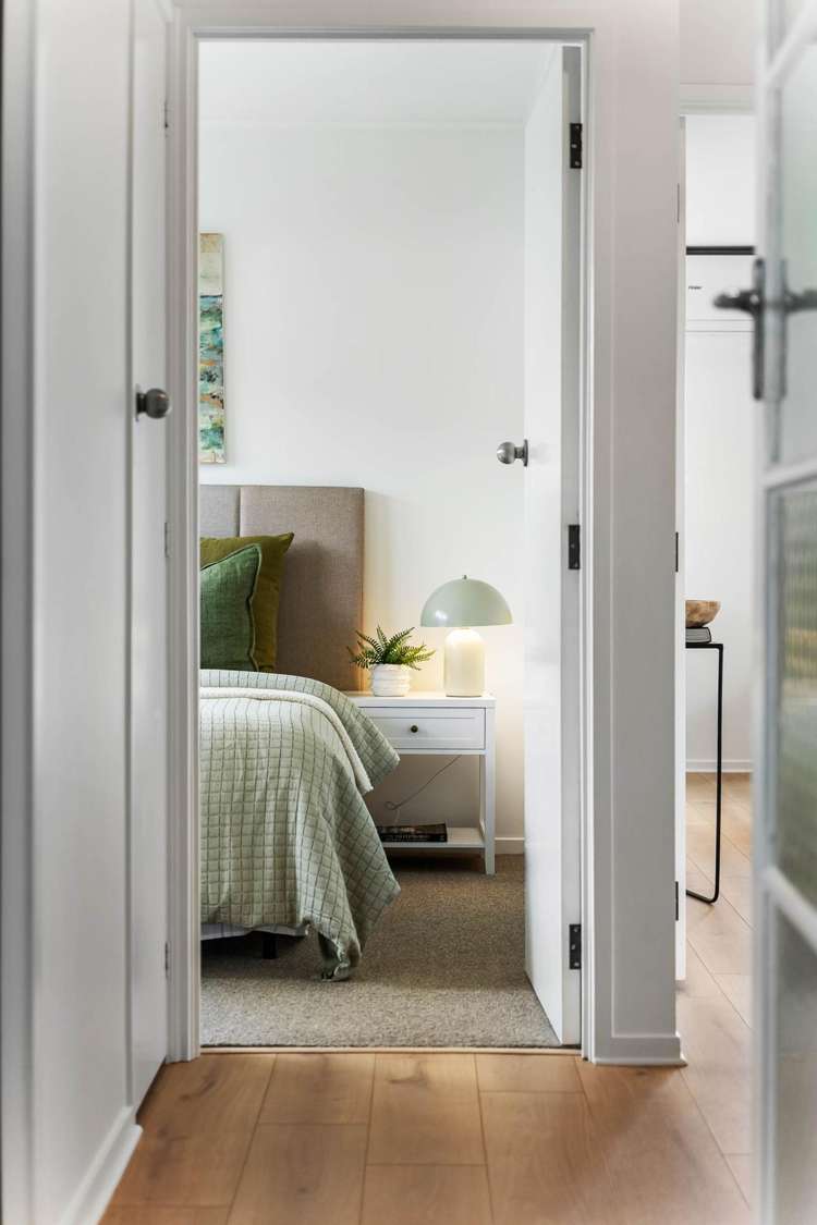 1/31 Taharoto Road Takapuna_16