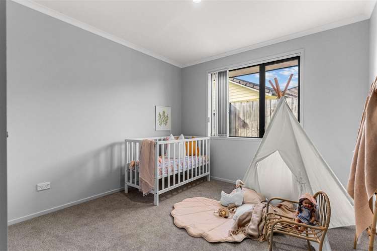 4 Kowi Lakes Drive One Tree Point_9