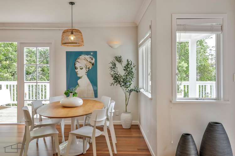 155 Scenic Drive Titirangi_14