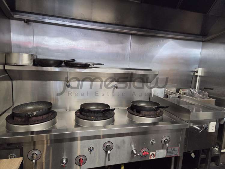 Ground Floor Retail/484 Lake Road Takapuna_4