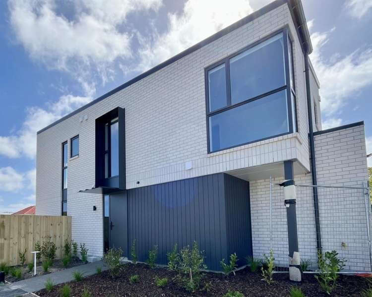 1/200 Lyttelton Street_0