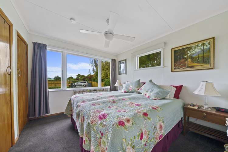 296 Main Highway Otaki_11