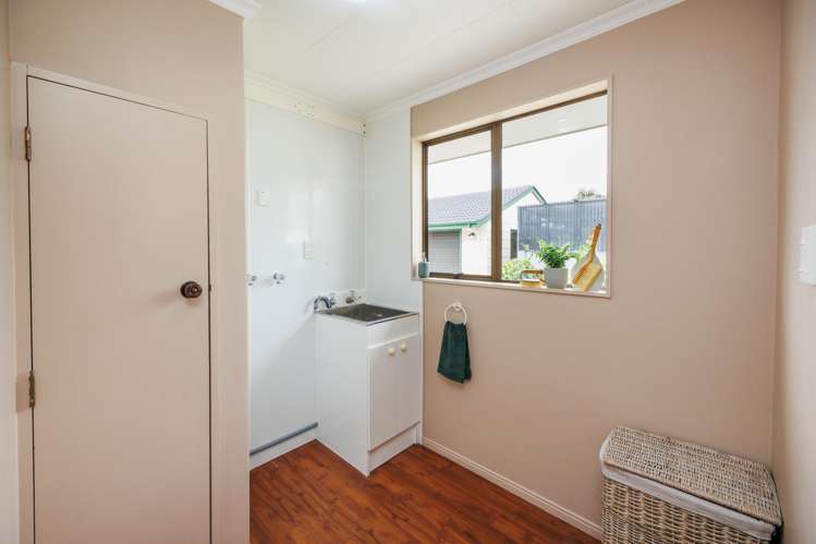 39 Pencarrow Street Highbury_18