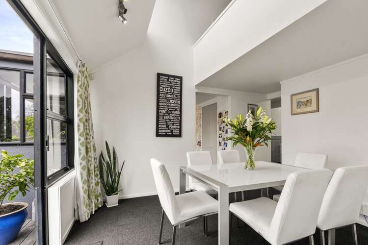 112 Selwyn Avenue Mission Bay_5