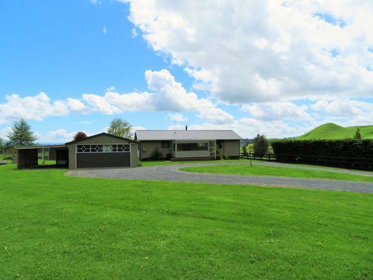 11 Dillon Road Rotoorangi_3