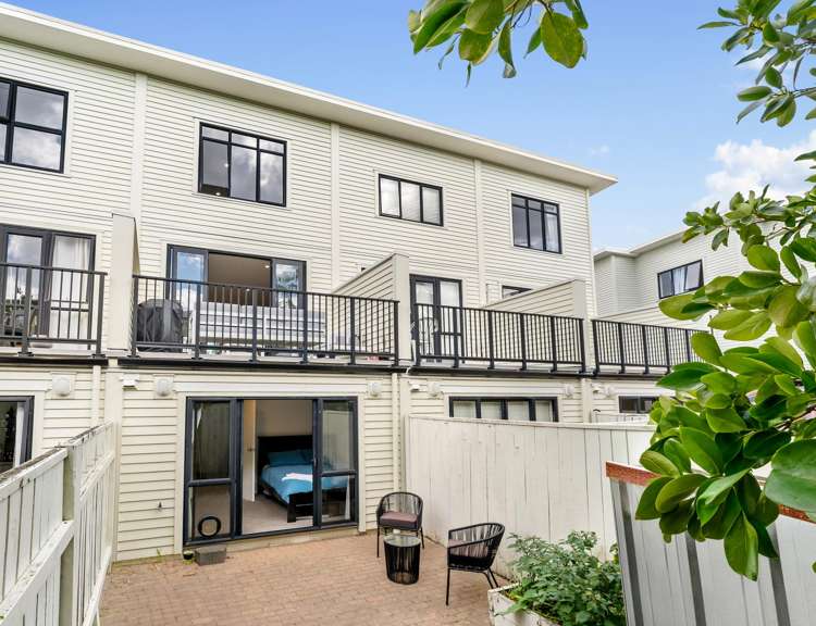 32/17 Lyon Avenue_0