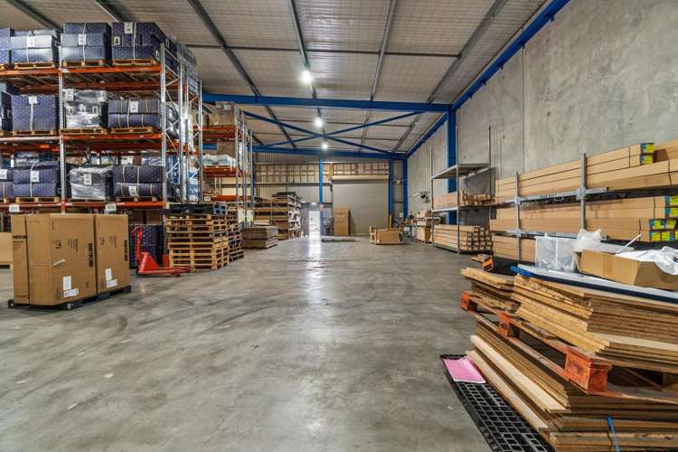 Part of 8 Mainstreet Place Te Rapa_4