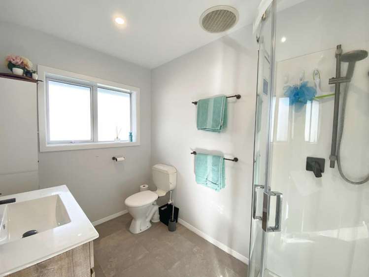 18 Awatea Road Hornby_13