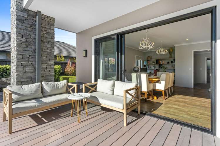 128 Bibiana Street Aidanfield_13