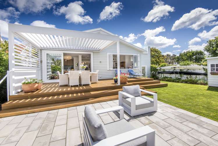 12 Oxford Terrace Devonport_13