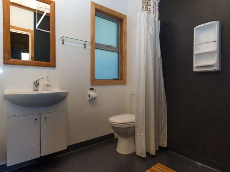 6 Peninsula Road Takaka_15