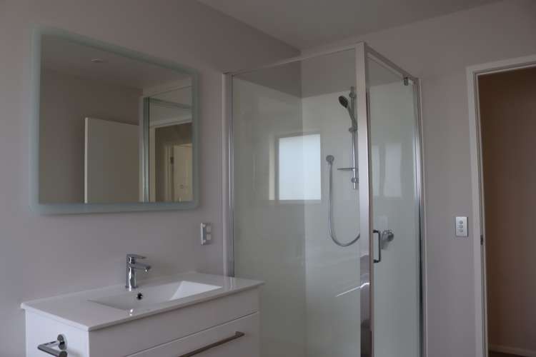 65 Leathem Crescent Pokeno_12