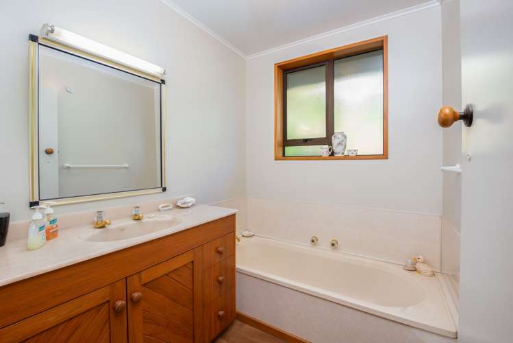 13 Sandown Street Waihola_13