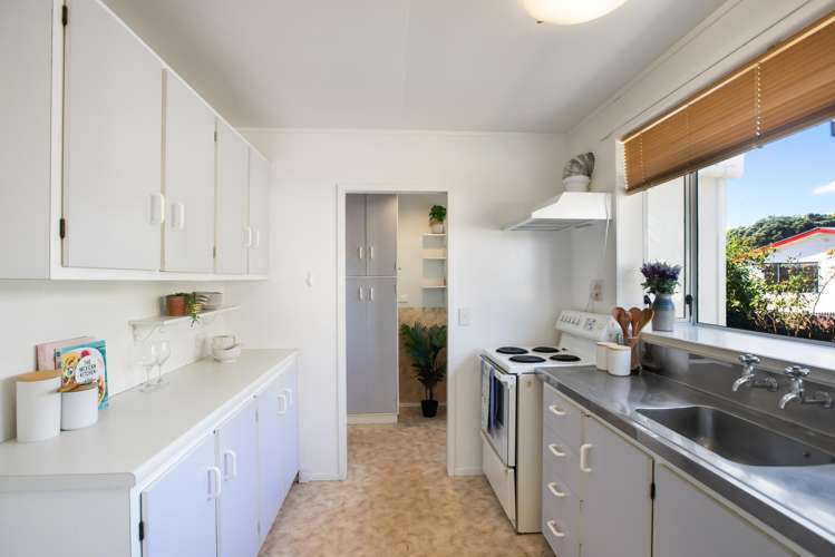 28a Cypress Grove Paraparaumu_5