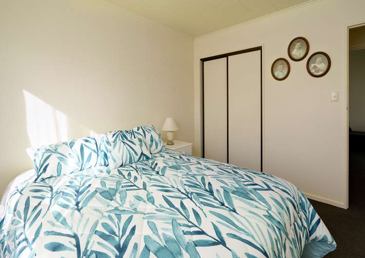 2/6 Ngaio Street Stoke_8