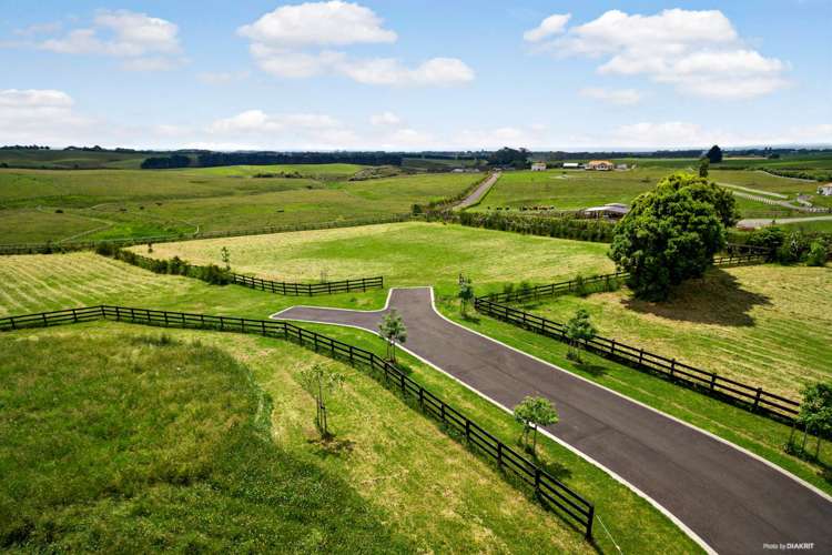 135 Batty Road Kingseat_1