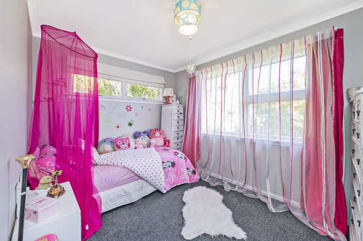 6 Clayton Road Amberley_11