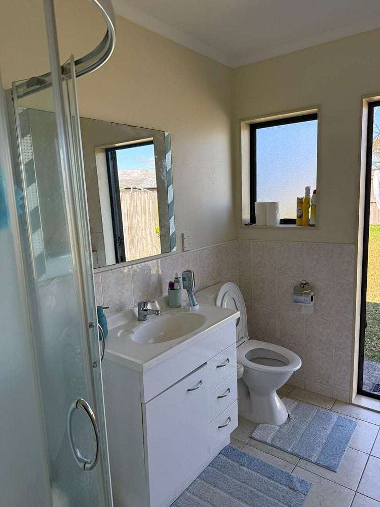 41A Donegal Park Drive Flat Bush_7