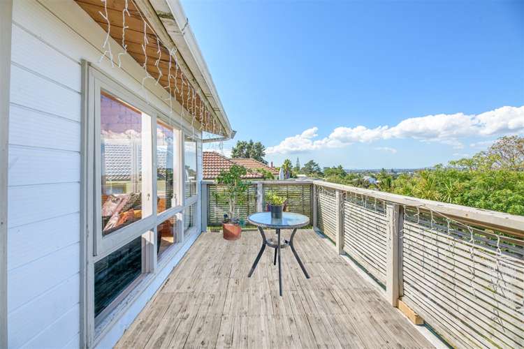 114 Woodglen Road Glen Eden_3