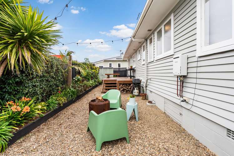 143 Grey Street Onehunga_18