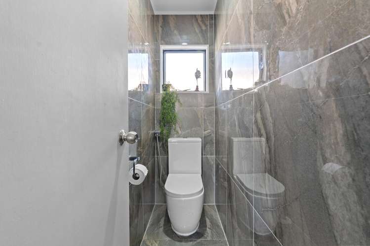 2/159A Manuka Road Bayview_11