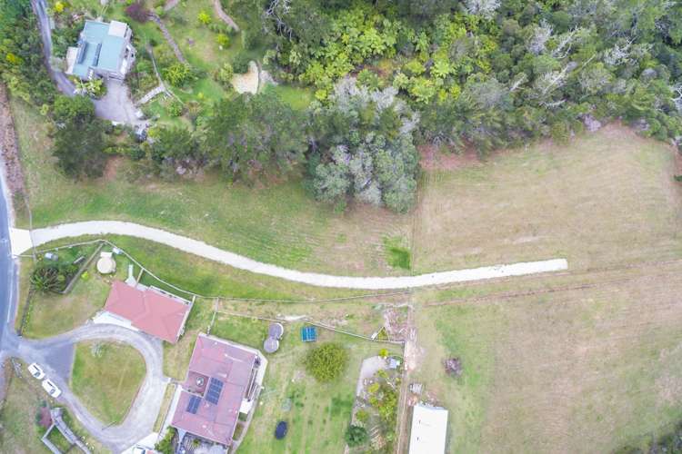 581 Ridge Road Riverhead_4