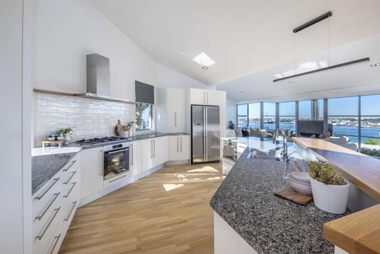 53a Stanley Point Road, Stanley Point Devonport_10