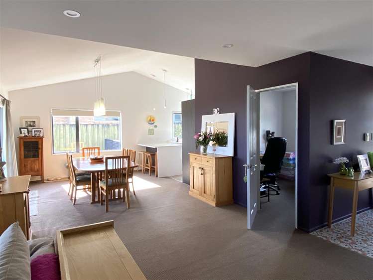 22 Karoro Place Karoro_10