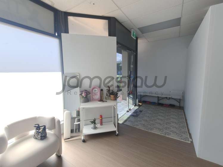 4/375 Khyber Pass Road Newmarket_2