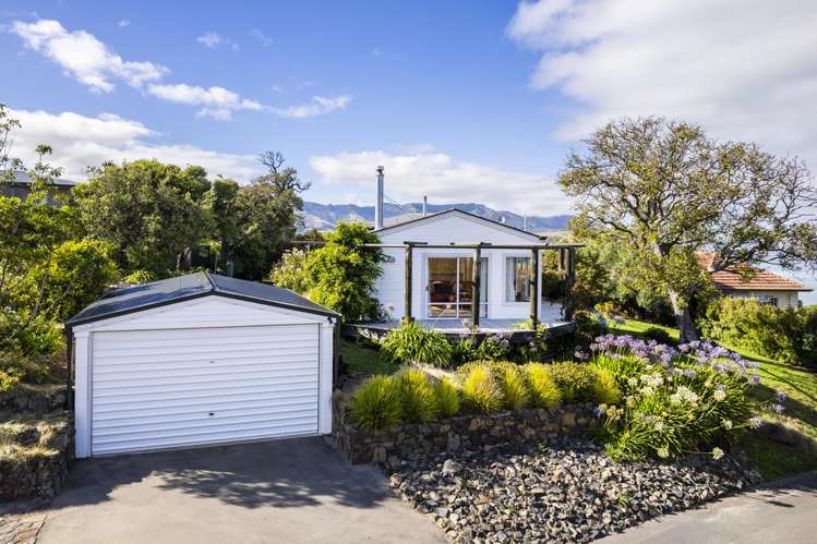 24 and 26 Ngaio Grove Duvauchelle_28