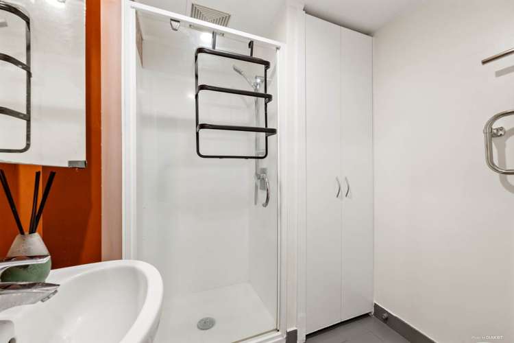 13B/34 Kingston Street City Centre_7