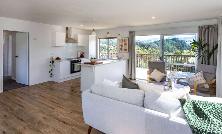 8 Ridge Road Tairua_9