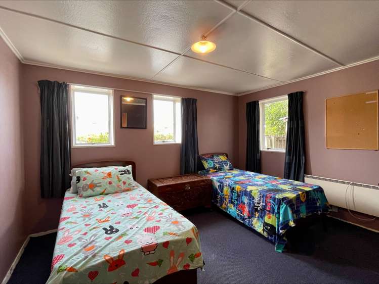 5 Tweedy Street Marchwiel_11