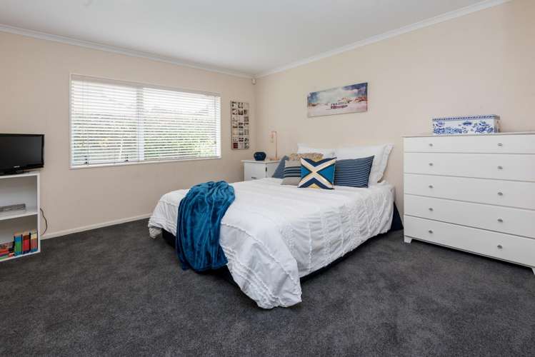 10 Briar Vale Place Flat Bush_9