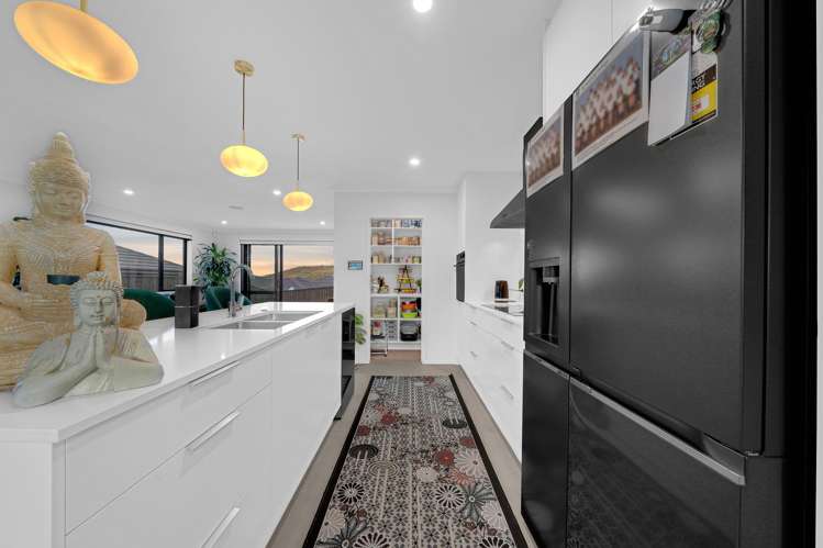 11 Bathurst Crescent_4