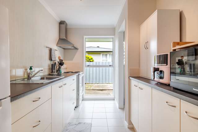 19b Churchill Avenue Hokowhitu_2