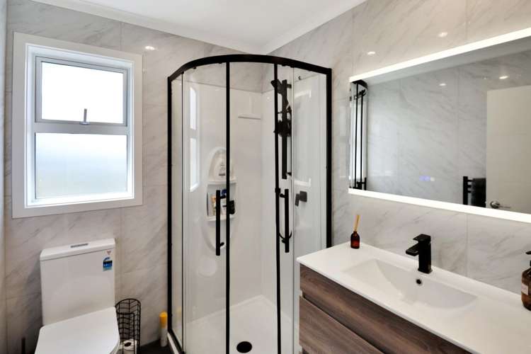 A/23 Charleston Avenue 2652_8