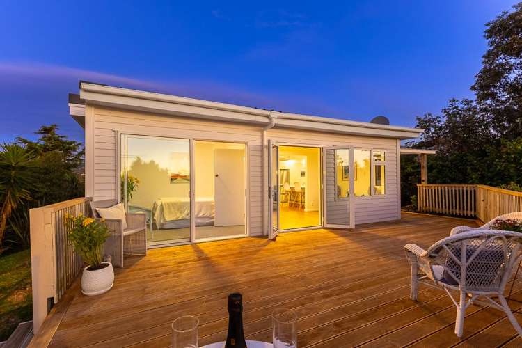 16 Allen Road Raumati Beach_13