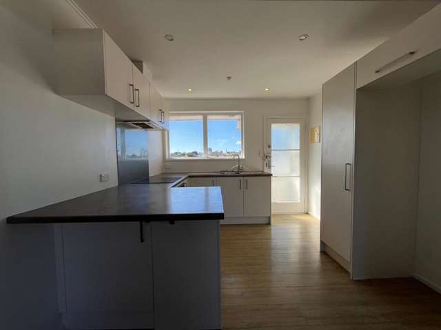5/49 View Road Mount Eden_2