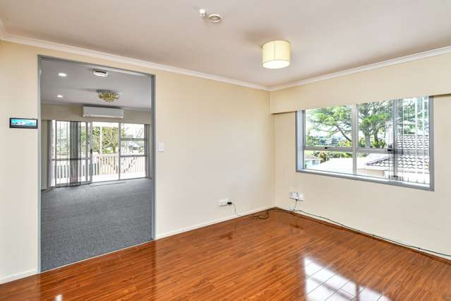 5 Lendenfeld Drive Papatoetoe_3