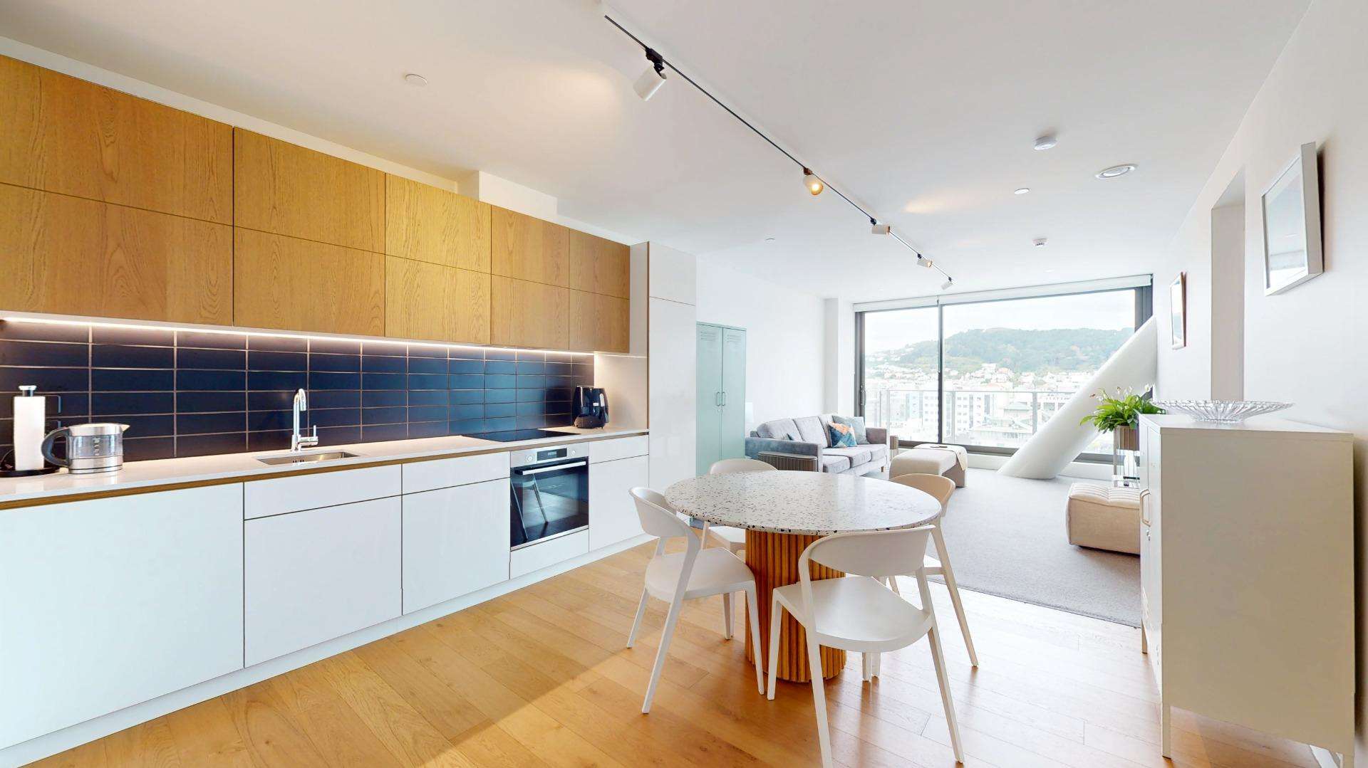 808/161 Victoria Street 2185_0