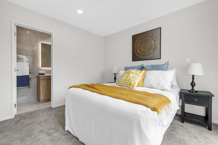 66 Koromeke Street Flat Bush_25