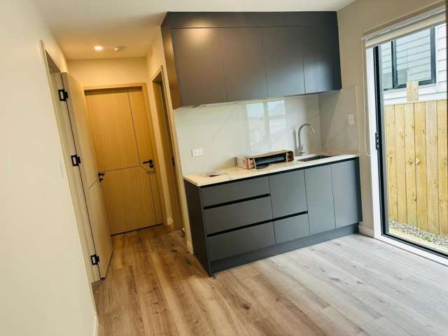 14 Glann Lane Flat Bush_3