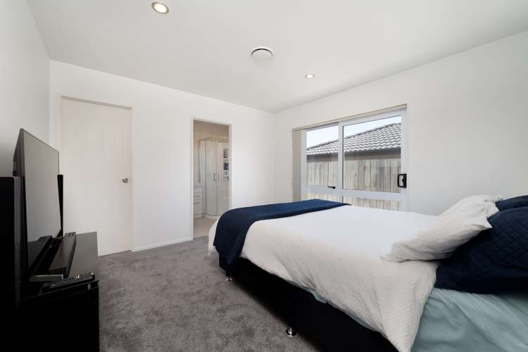 16 John Broad Place Flat Bush_10