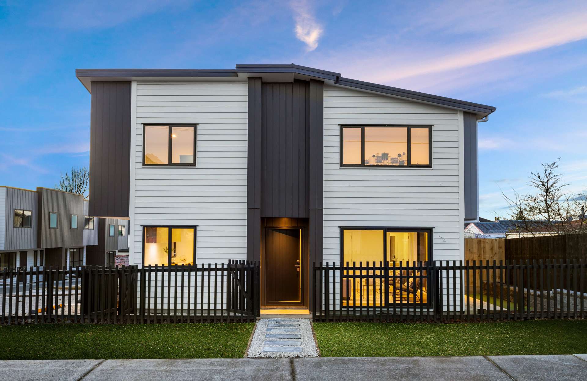 90a Sylvan Crescent Te Atatu South_0