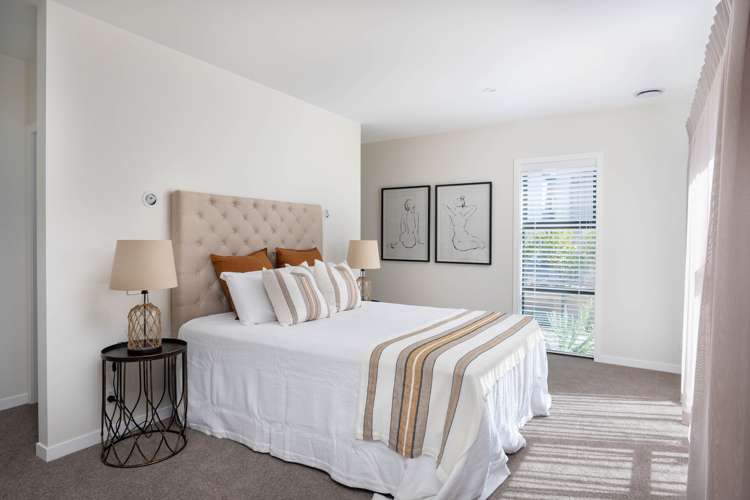 1 Sorrento Drive Rangatira Park_8