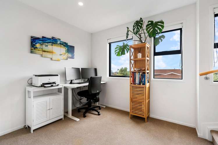 8/128 Onewa Road Northcote_10